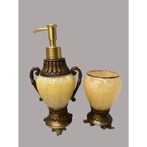 Elegant Vintage-Style Lotion Pump & Matching Tumbler Set With Ornate Base & Hand